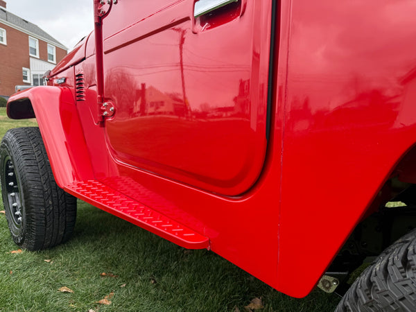 1977 Toyota FJ-40 Land Cruiser