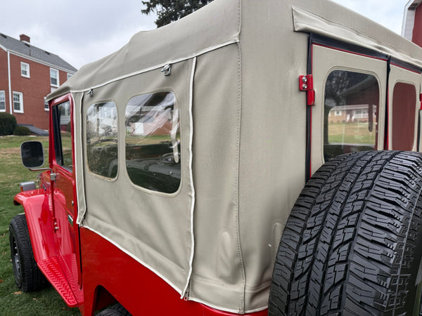 1977 Toyota FJ-40 Land Cruiser