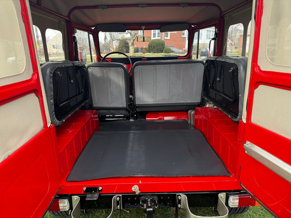 1977 Toyota FJ-40 Land Cruiser