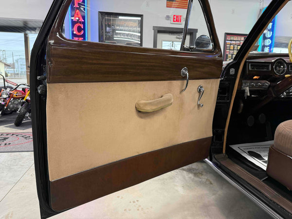 1949 DeSoto Deluxe Coupe