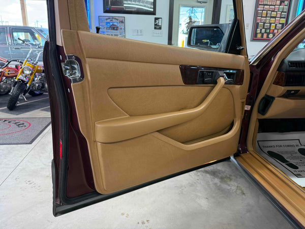 1985 Mercedes Benz 500 SEL