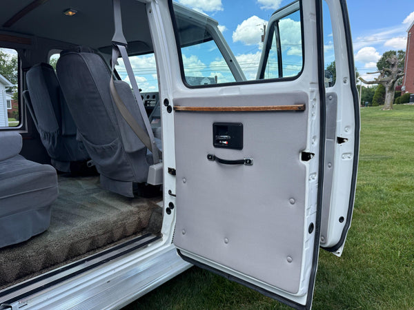 1991 Chevrolet G20 Conversion Van