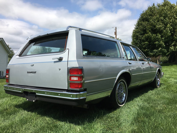 1982 Chevrolet Caprice Classic 9 Passenger Wagon