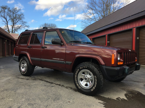 2001 Jeep Cherokee Sport – Specialty Cars Limited